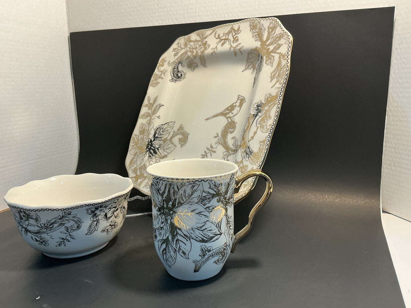 222 FIFTH Adelaide Gold Bowl