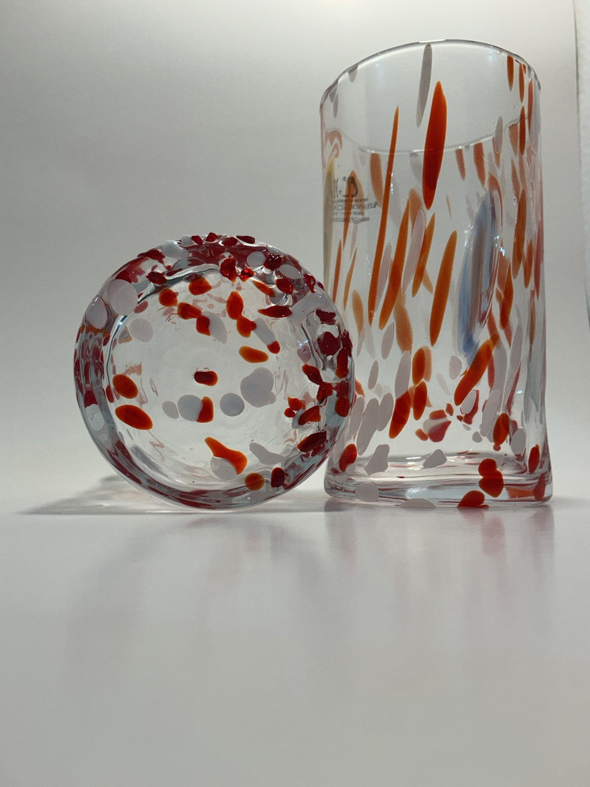 Set of 2 Arte Di Murano white and red Tumblers by Alessandro Coppola 16oz