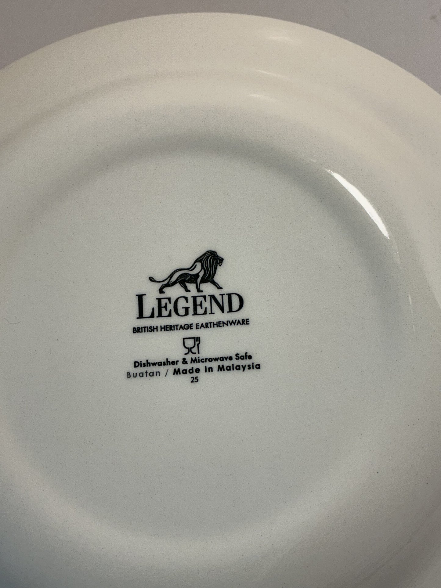 Legend Buff Beauty British Heritage salad plate 8” Light Red/Pink