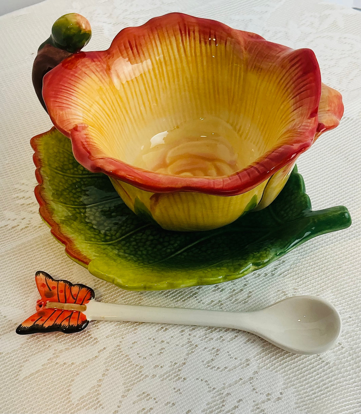 CornerRuby Garden Collection Handcrafted Flower Mug & Teacup Set