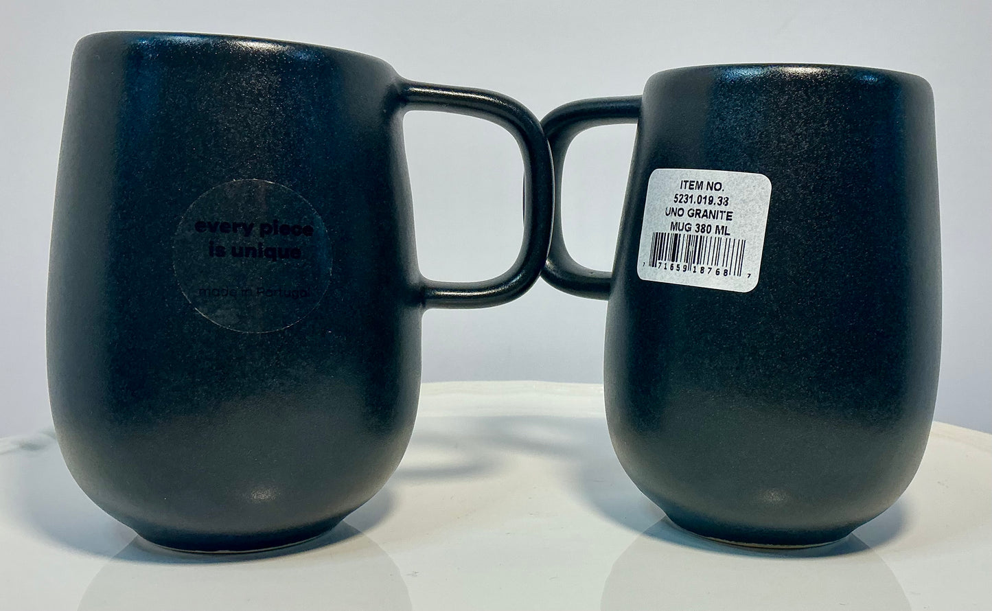 Mesa Ceramics Set of 2 mugs from the Brilliant line characterized by unique finish 8oz