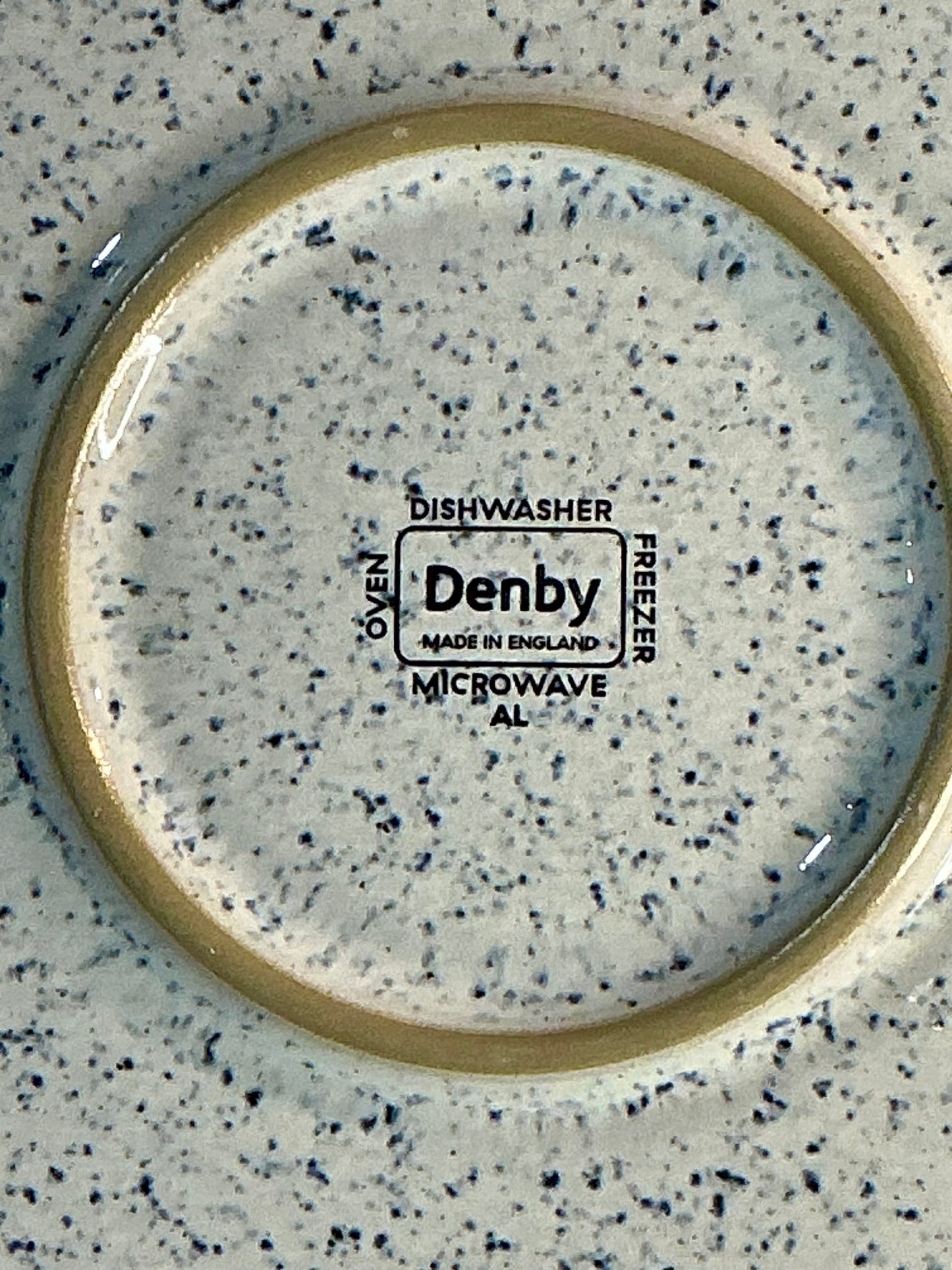 Denby Halo Speckle Dinner Plate 10.25" / Salad Plate 8" – Made in England