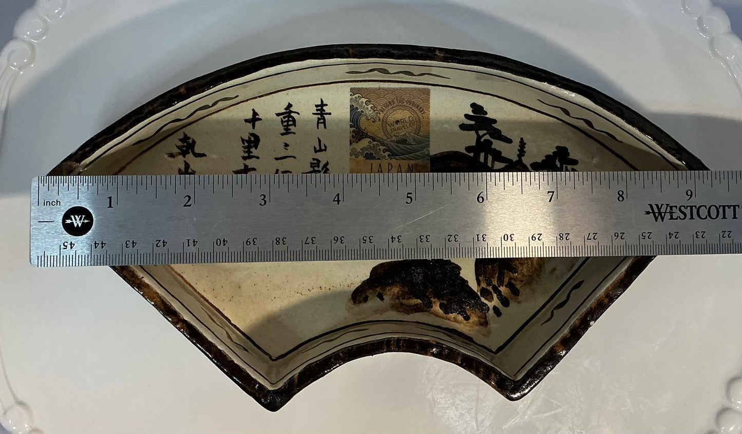 Vintage Japanese Kenzan-Ware Fan-Shaped Dish- Signed Ogata Kenzan Style, hand painted “Kenya”style mark on the base a tribute to the legendary 18th century master ogata kenzan. Traditional Kyoto-ware(kyo-yaki) characterized by its creamy crackle glaze han