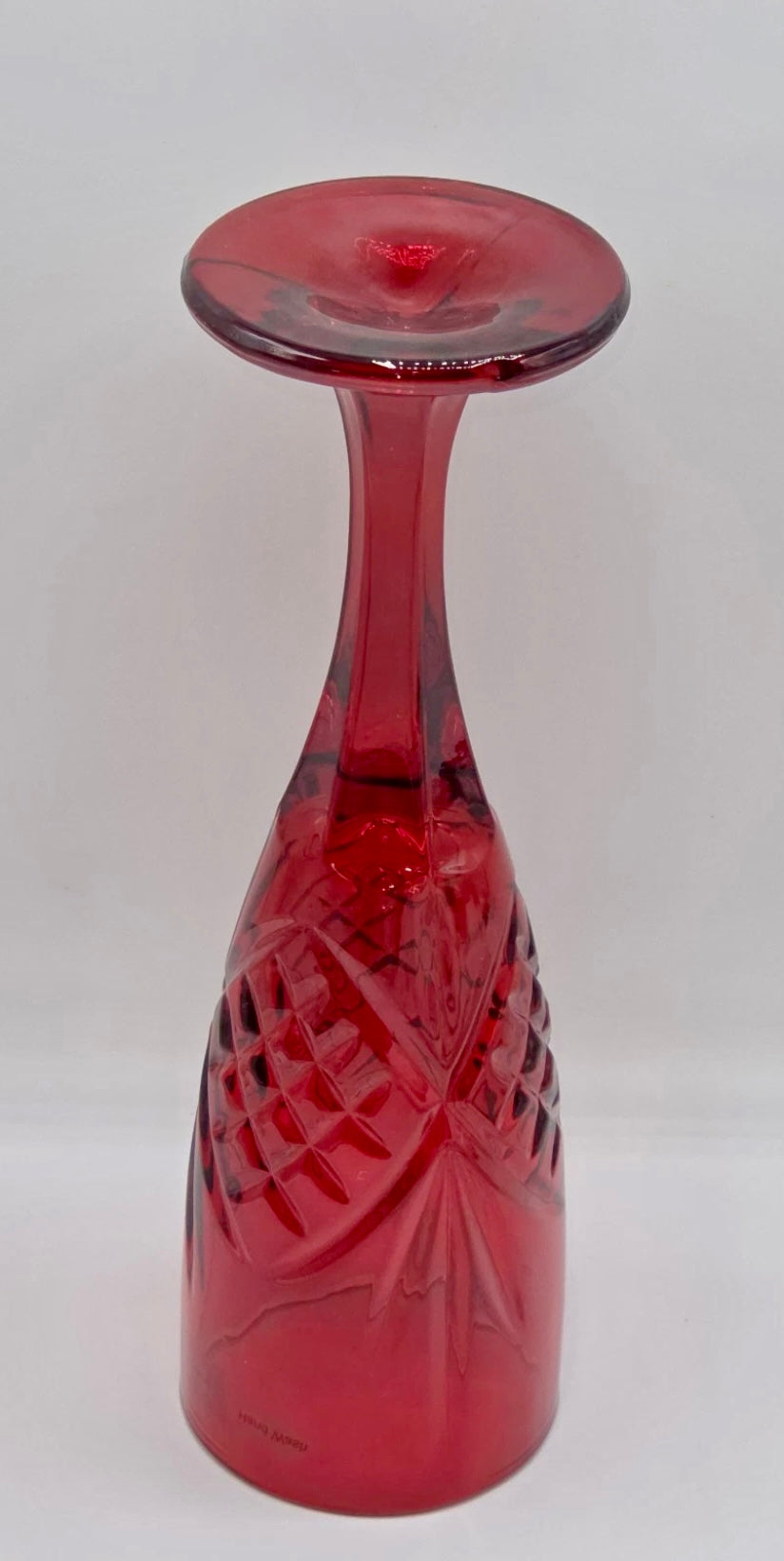 Godinger Dublin flute champagne Red - made from durable lead free crystal 6oz