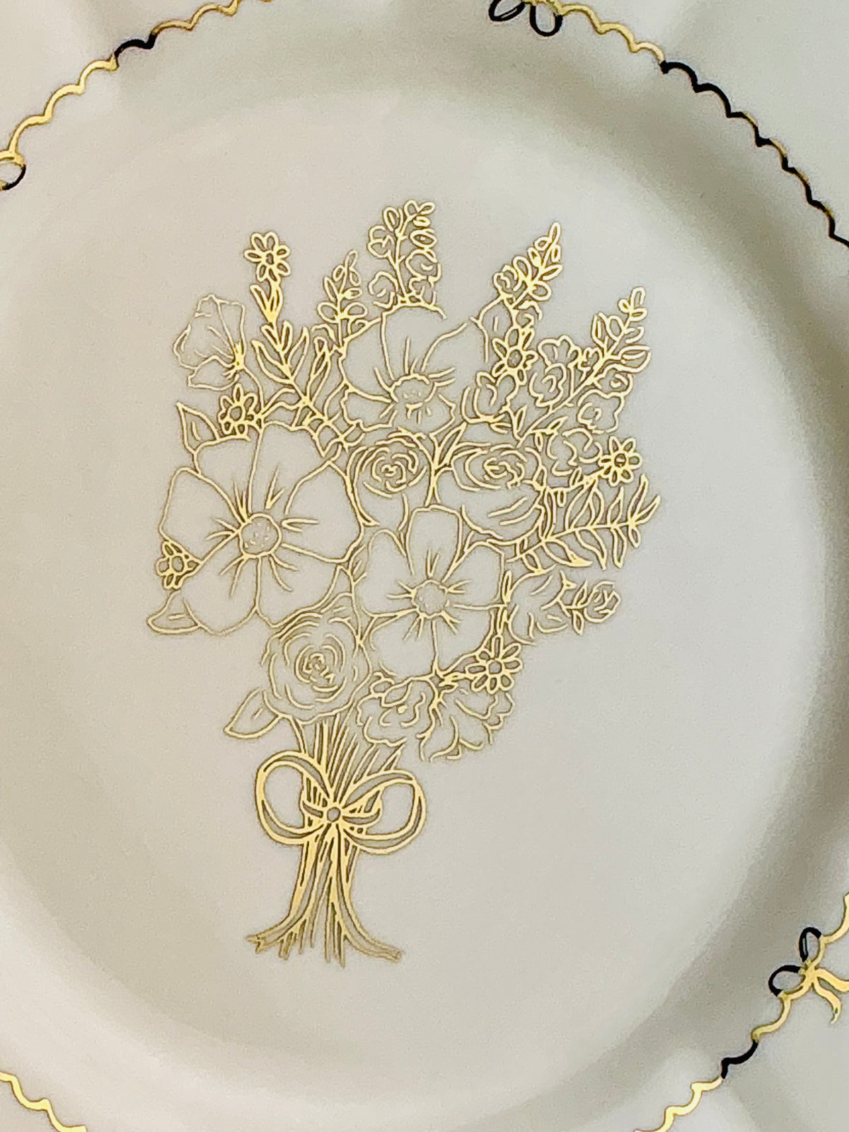 Grace Teaware Fine Porcelain Floral Bouquet Dessert / Salad Plates – Set of 2