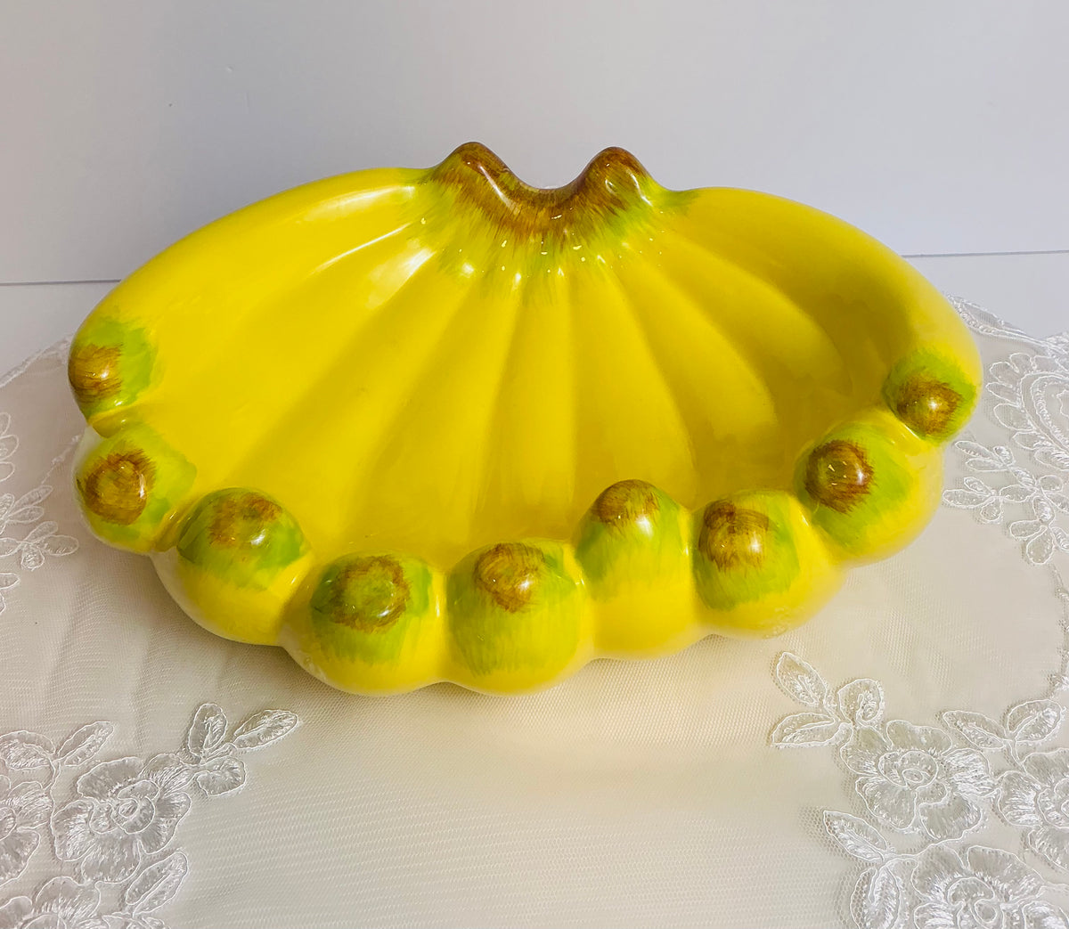 CornerRuby Tropical Fruit Collection Banana Serveware