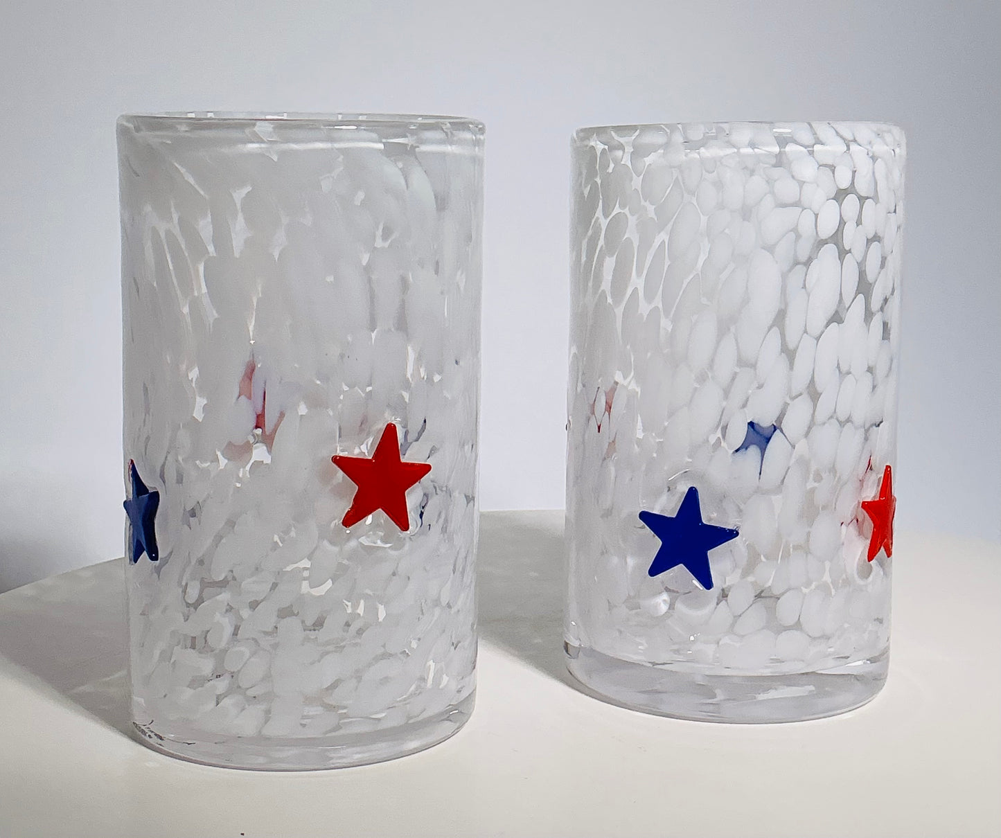 Americana Stars Art Glass Tumblers – Set of 2 | Red & Blue Stars Patriotic Glassware
