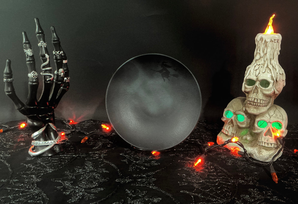 Mesa Brasil Halloween Witch Moon Matte Black Dinnerware | Choose Your Style