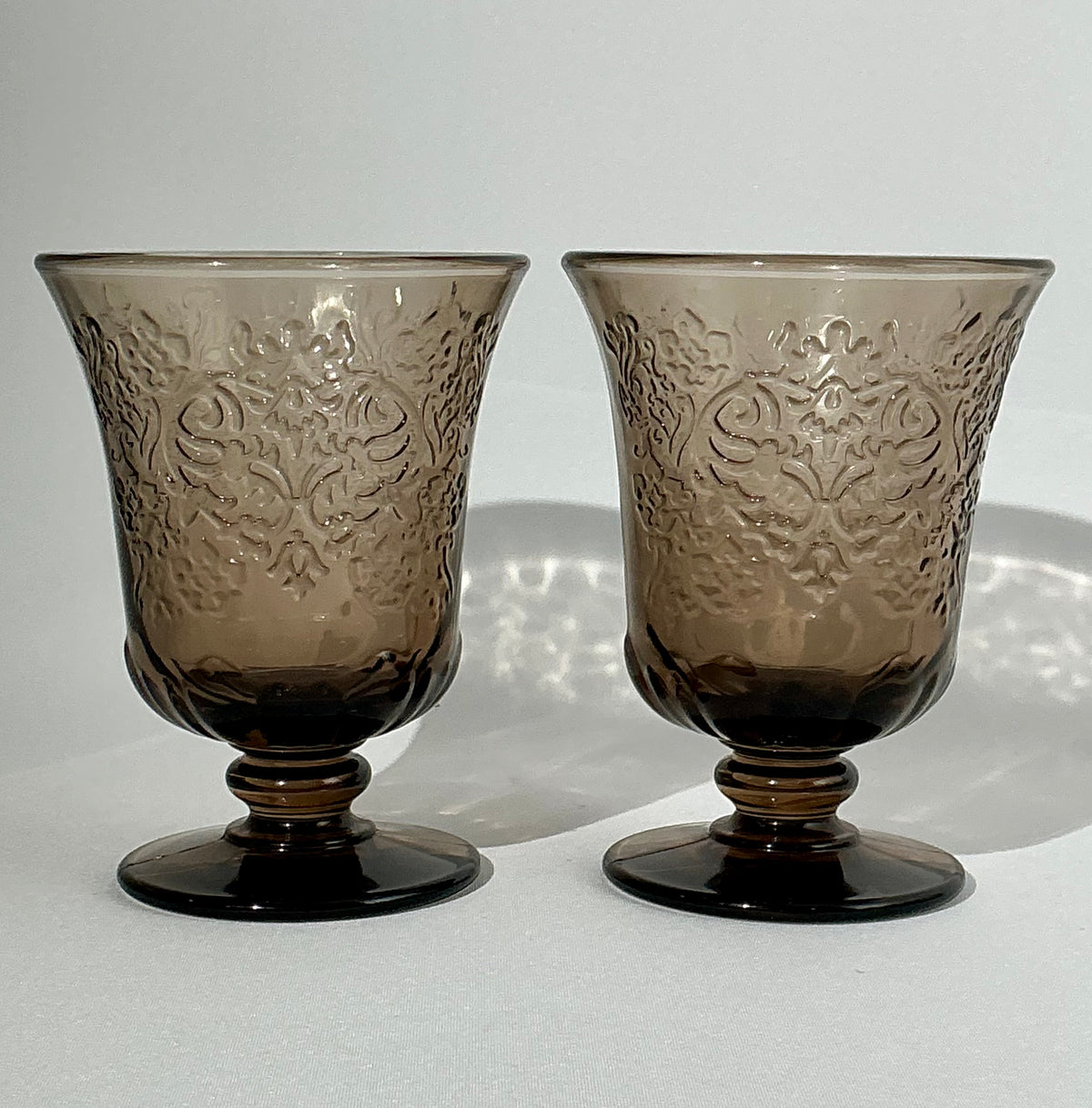 La Rochère Amboise Moka Pressed Glass Set of 2 – Wine Glass or Tumbler – Vintage French Glassware