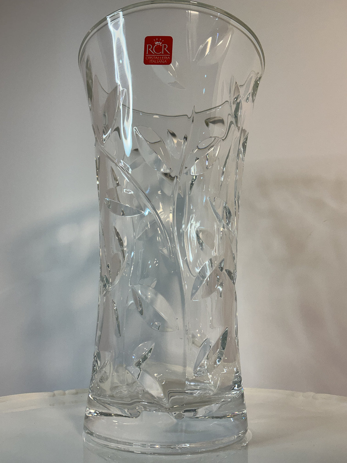RCR Royal Crystal Rock Laurus Vintage Vase-11” Cut Crystal Floral Leaf Design,Made in Italy