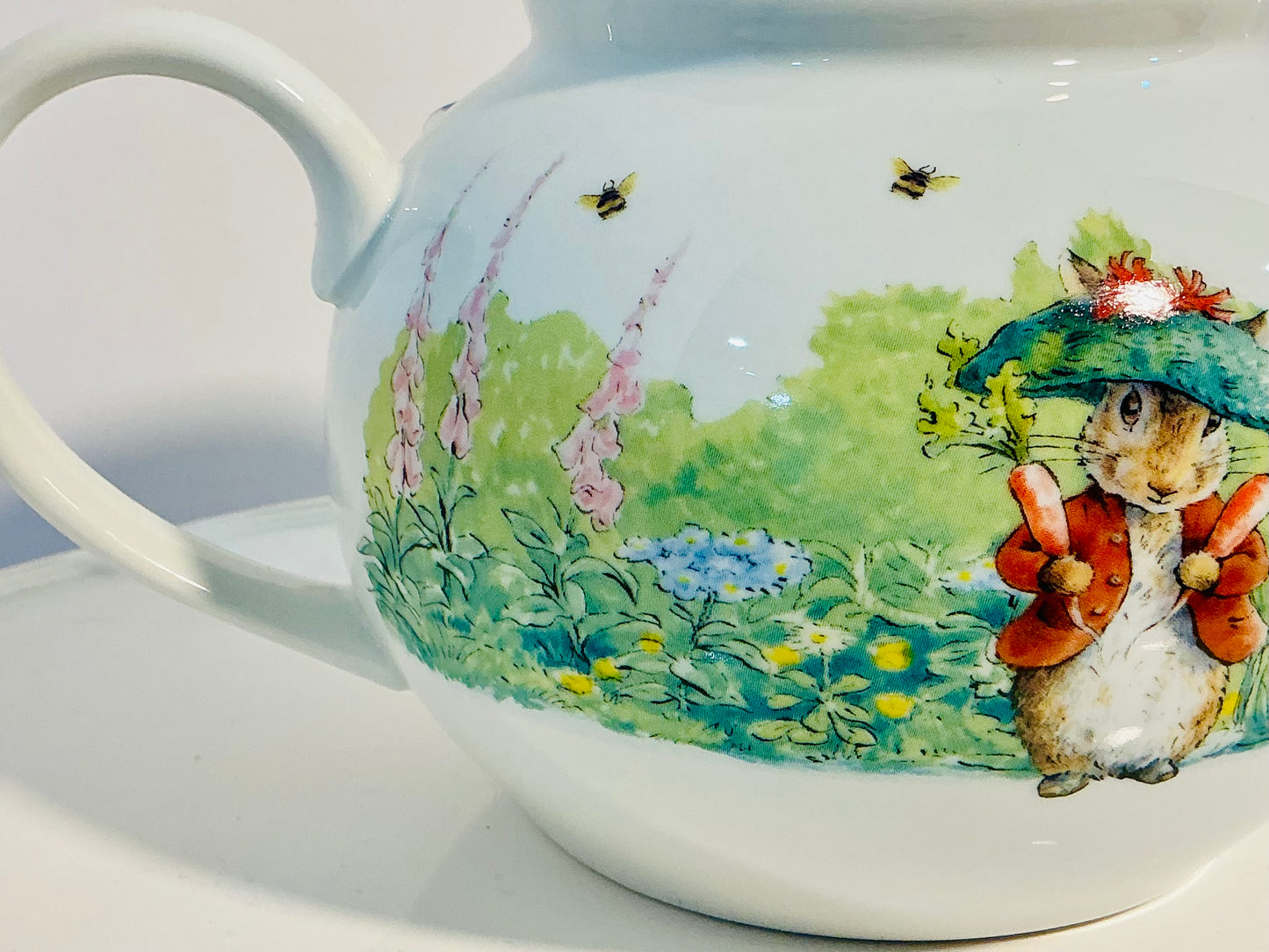Beatrix Potter Peter Rabbit by Zrike Ceramic Teapot from “ In the Garden “ holds 4 cups , approximately 5.5” H, the world of Beatrix potter check my Peter rabbits collection of collectible items