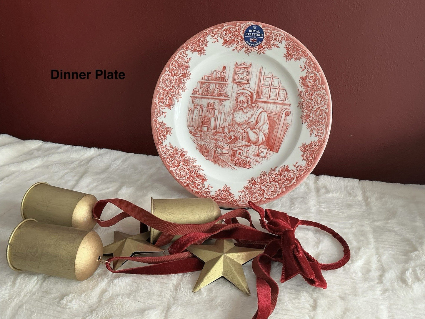 Royal Stafford Santa’s Workshop Dinner plate 11”