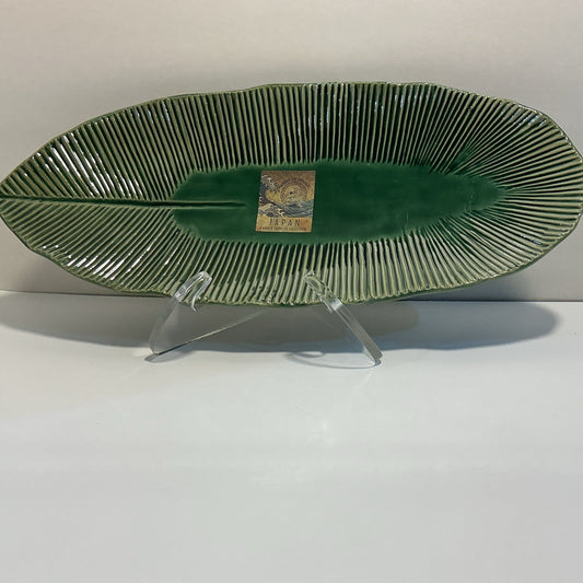 Banana Leaf Platter Green 12.3/4” Long 5”wide Made In Japan/world Traveler