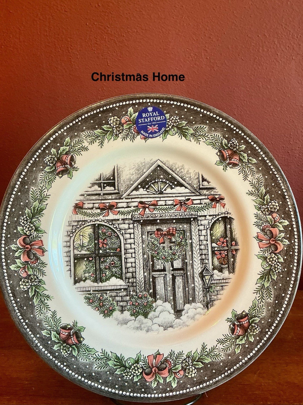 Royal Stafford Christmas Home Dinner Plate 11” England