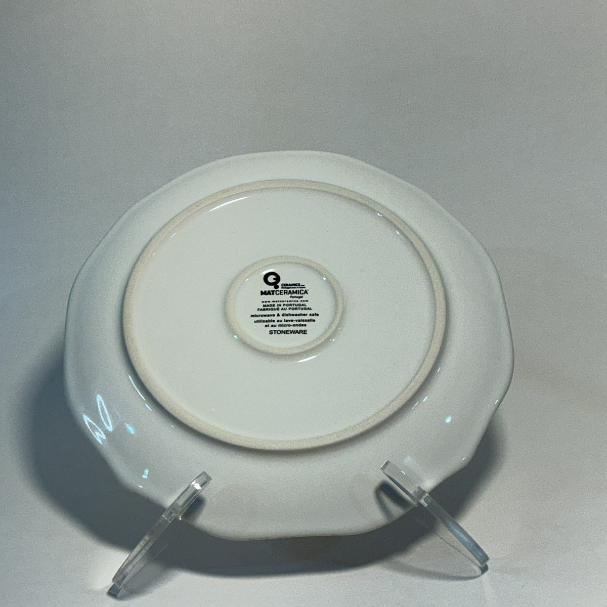 Matceramica Portugal salad/dessert  plate 8.5 inches  Pink M2A60