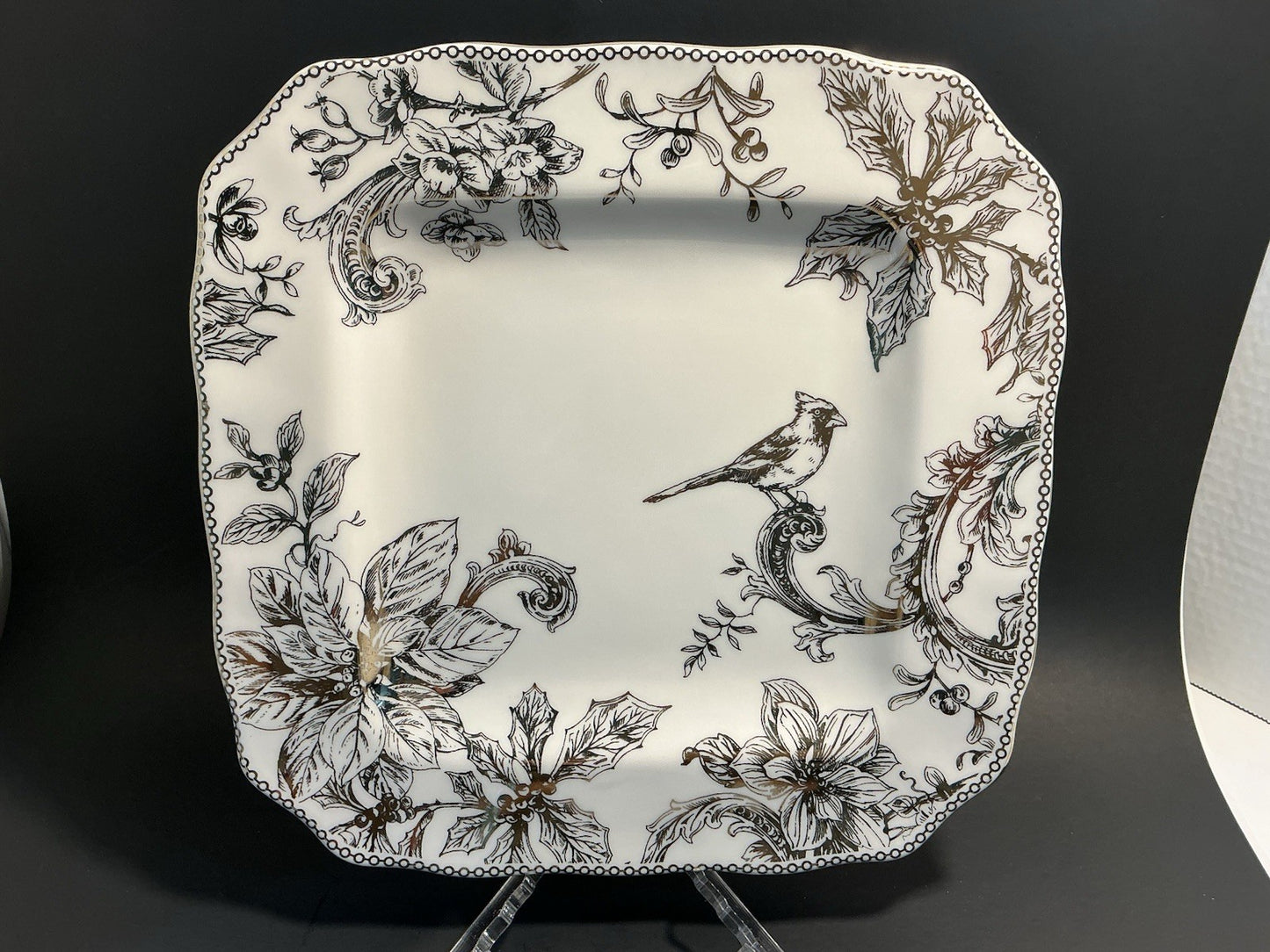 222 Fifth Adelaide Gold And White Square Dinner Plate 10.5”