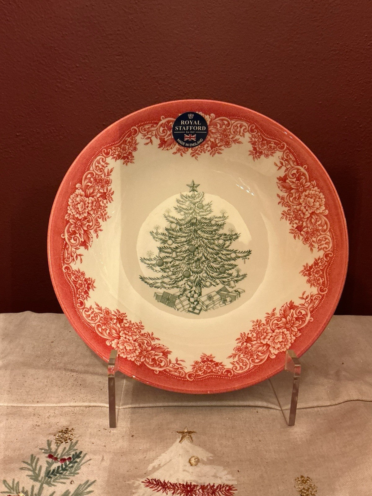 Royal Stafford Big Bowl 9” Red Border With Green Christmas Tree