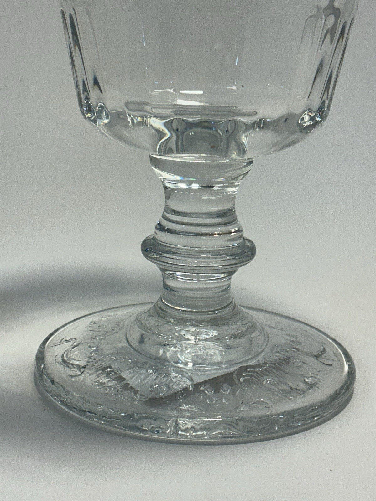 La Rochère Versailles Wine Glass – Shell & Floral | Made in France