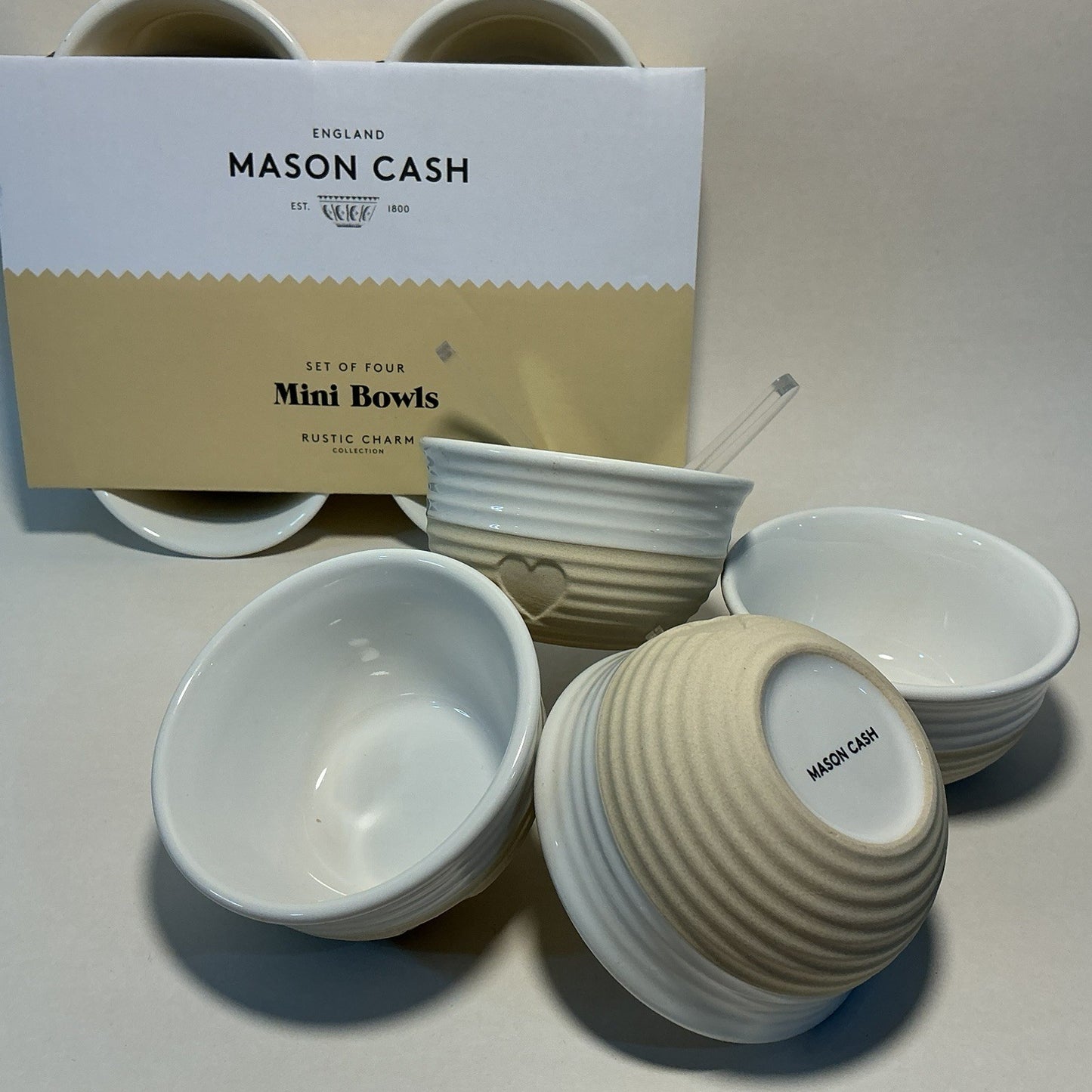 Mason Cash Rustic Charm Mini Bowl Set, 4 Stoneware Prep and Snack Bowls