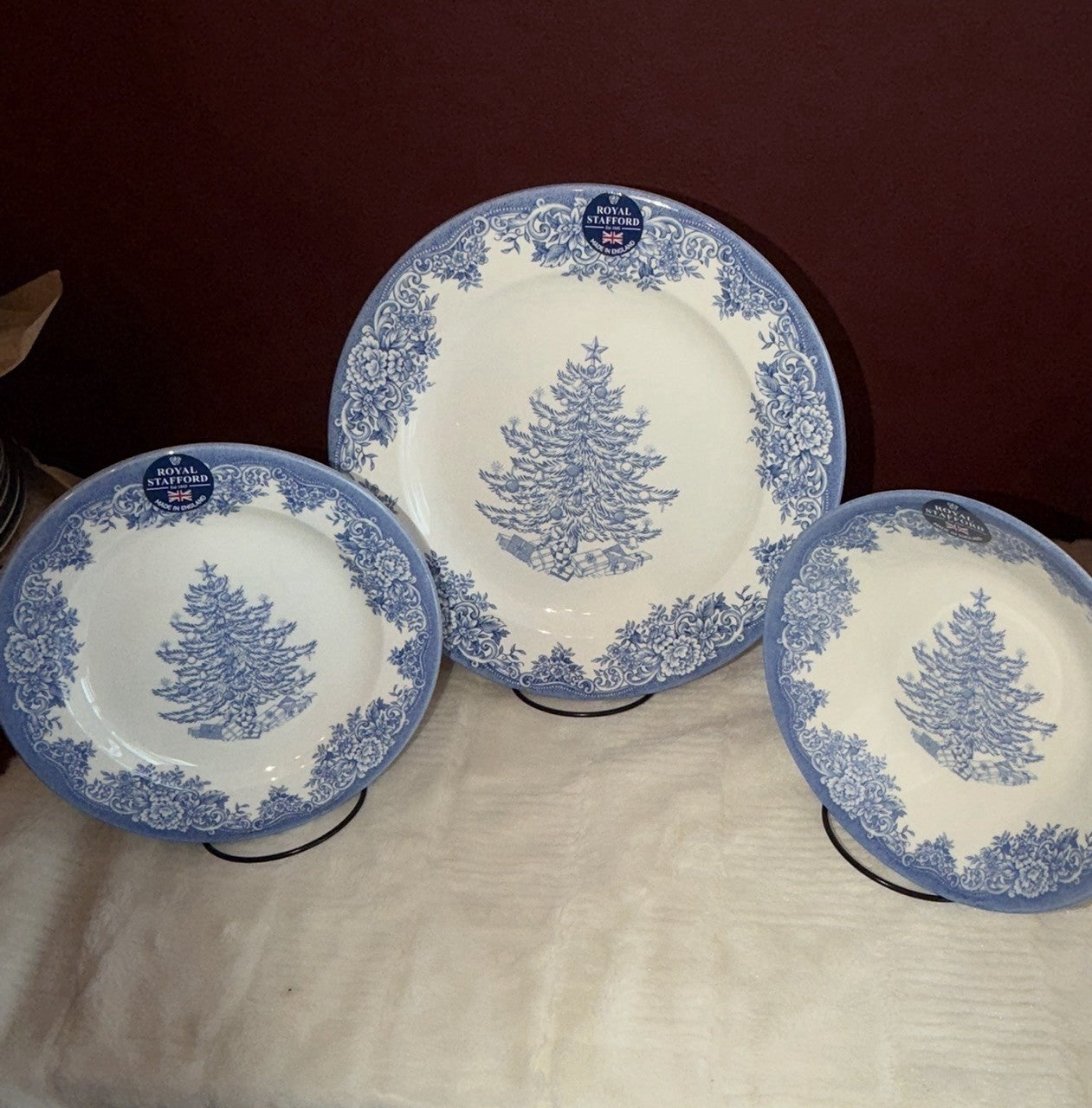 Set Of 3 Plates Royal Stafford Christmas Blue