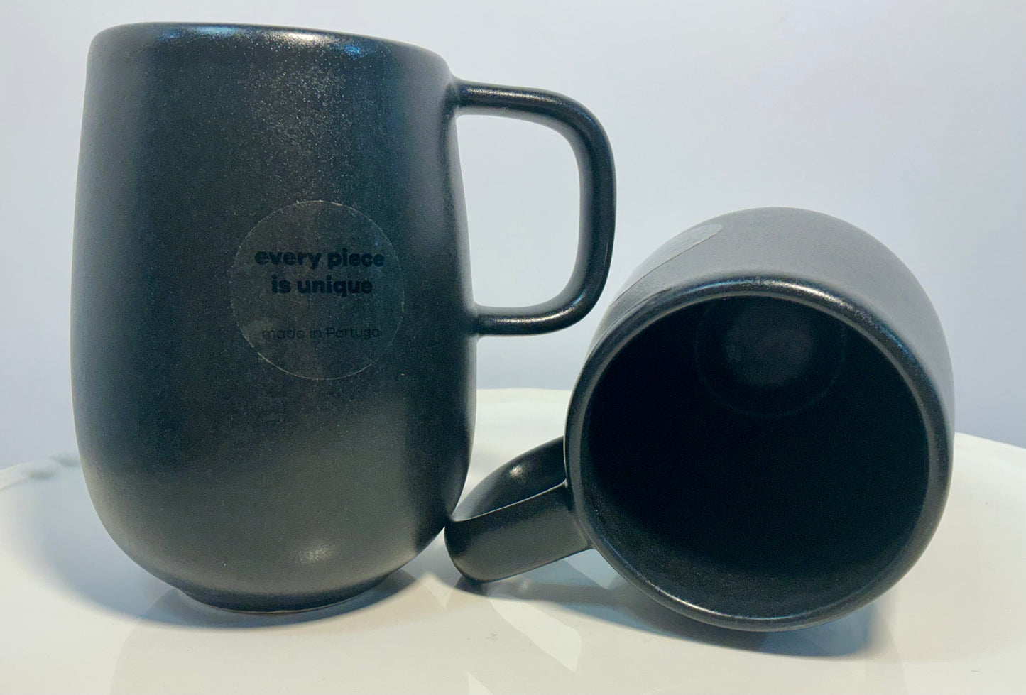 Mesa Ceramics Set of 2 mugs from the Brilliant line characterized by unique finish 8oz
