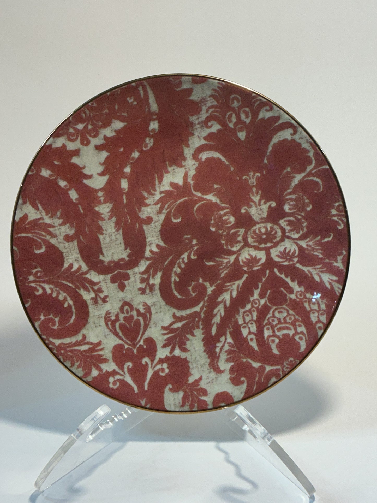 Pottery Barn Stella Damask Stoneware 8.7” Salad Plate with Gold Trim Blush red