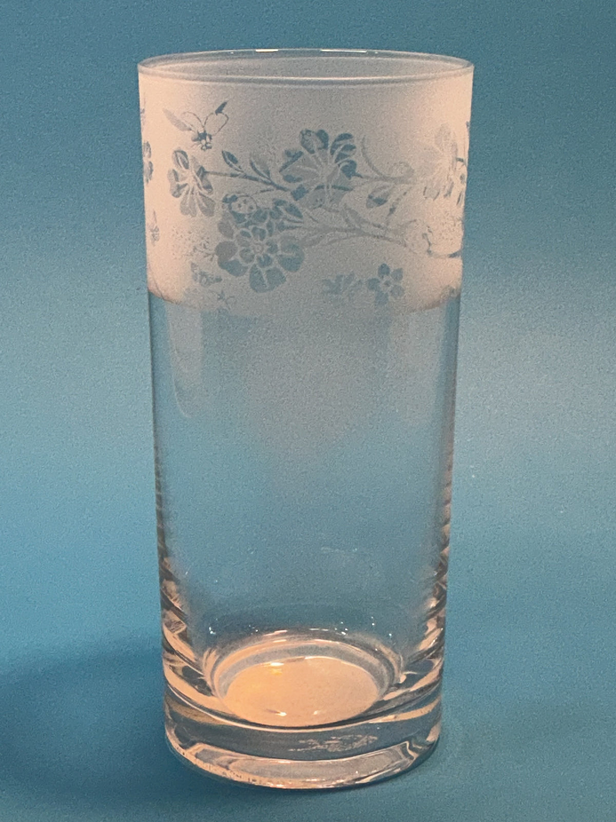 Milford Collection Scottish Thistle Tumbler Animo  Glass Etched 6” one piece Made in France