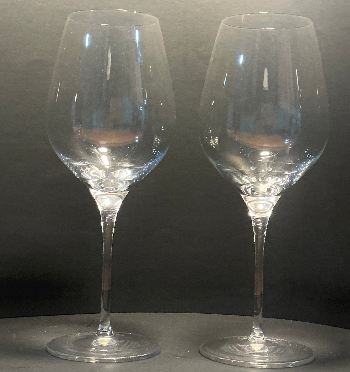 Stölzle Lausitz set of Two Bordeaux Wine Glasses 21 3/4oz H 10”, O4” Made in Germany