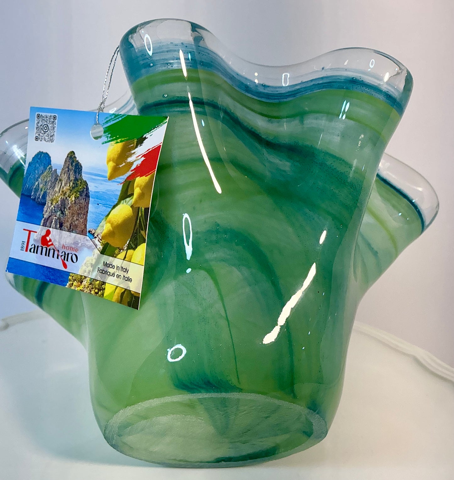 Murano Vetro Eseguito , handblown ruffled centerpiece, Vintage, Made in Italy.