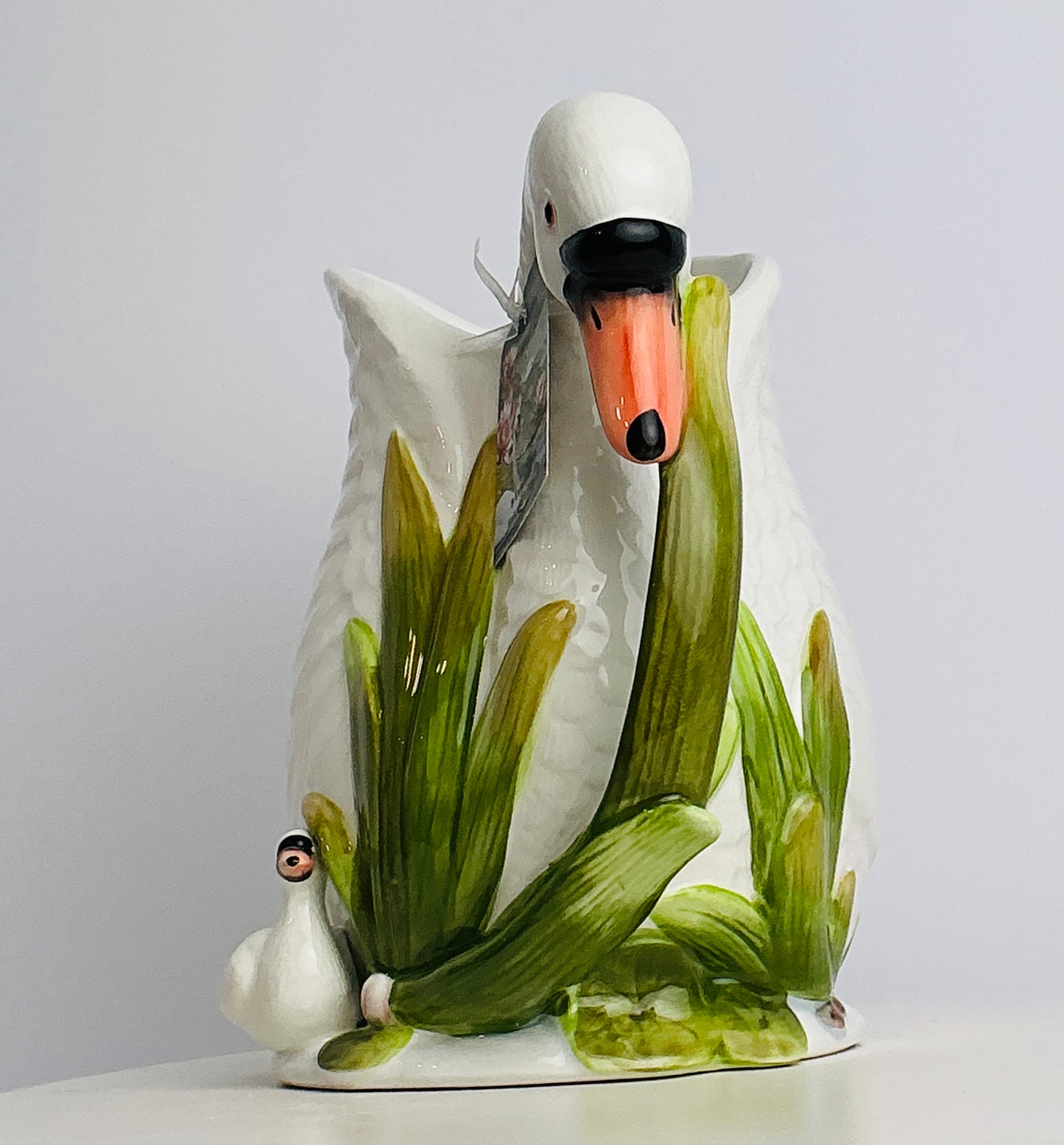 CornerRuby Swan and Lotus Ceramic Figurine – Handcrafted Pitcher & Tureen