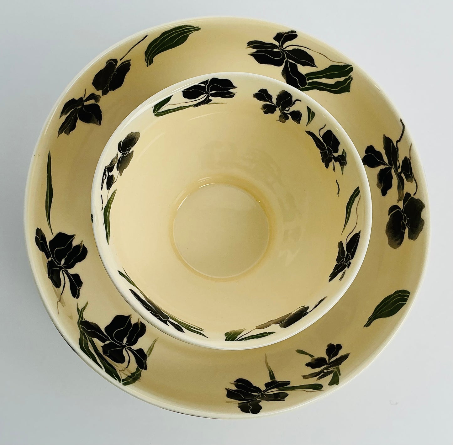 Potter’s Studio Black & Green Iris Botanical Collection Cereal/Soup Bowl Set 8” x 2.5” and 5” x 3”