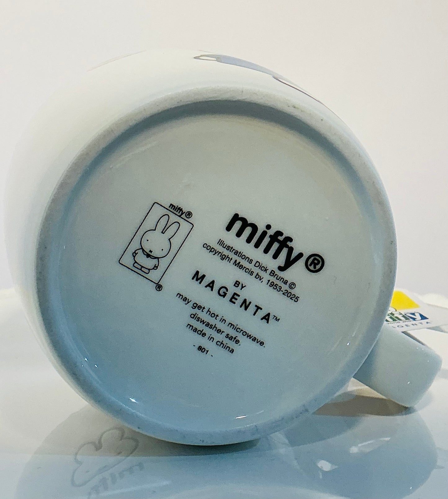 MIFFY By Magenta Bunny Rabbit holding a balloon 18oz large ceramic mug w/Blue interior