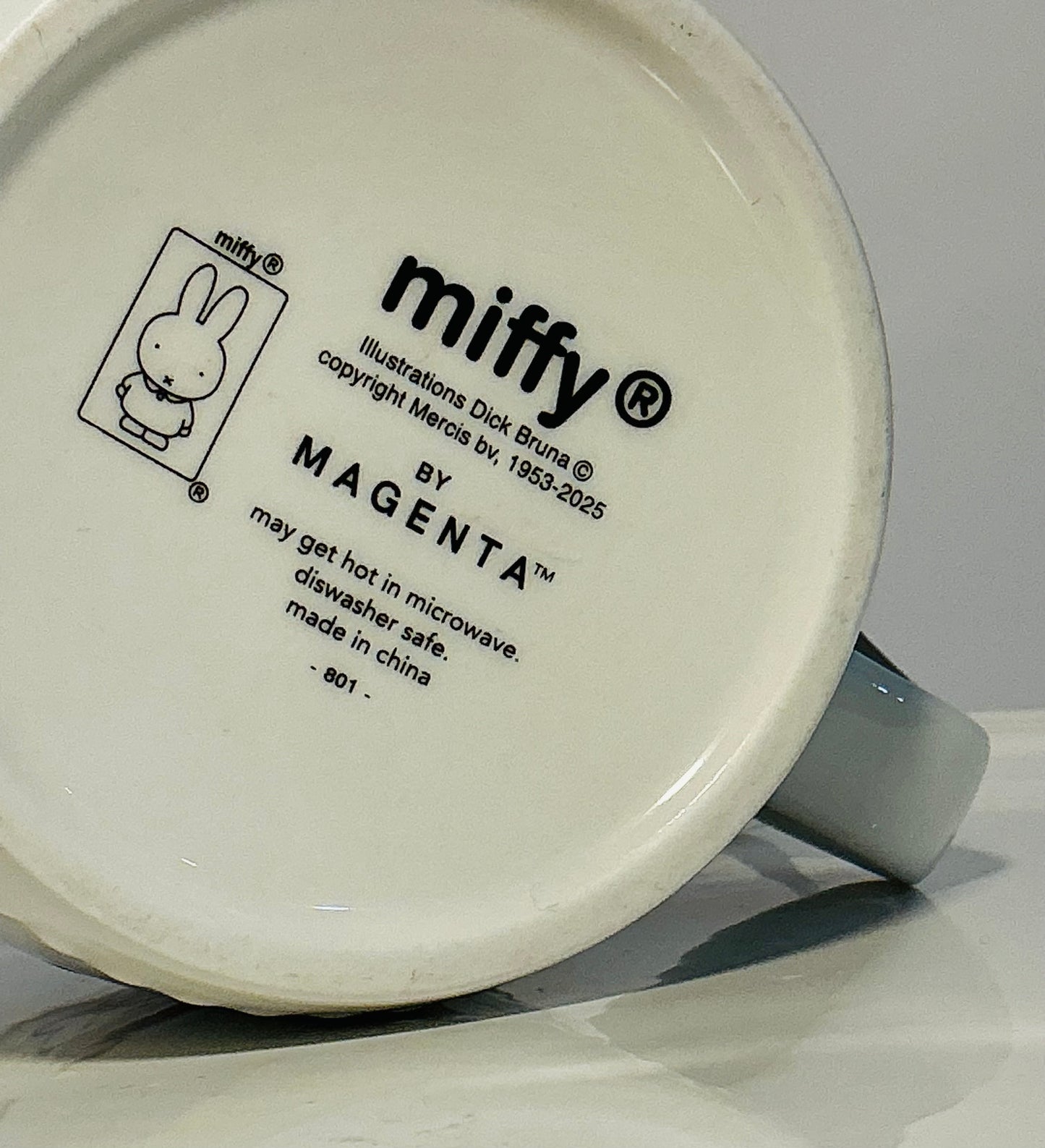 MIFFY By Magenta Bunny Rabbit 3D texture 18oz large ceramic mug w/Orange interior