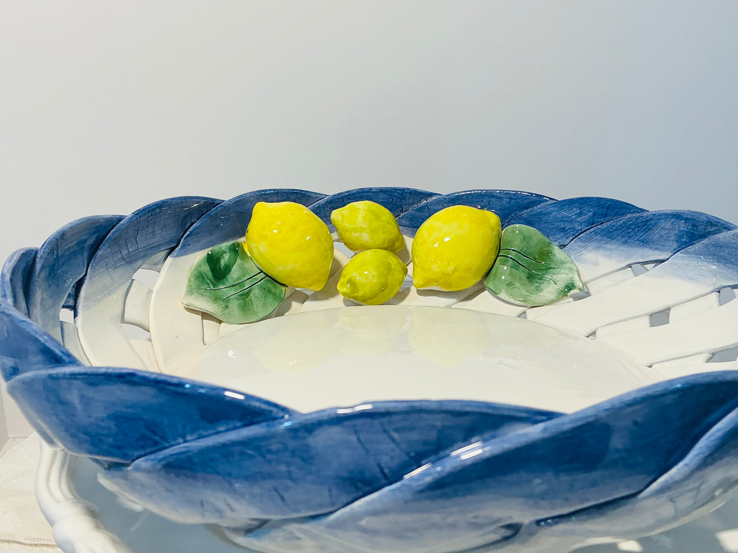 Lanzarin Italian Majolica Lemon Serving Bowl ,Handcrafted Ceramic Fruit Dish w/ Blue Rim
