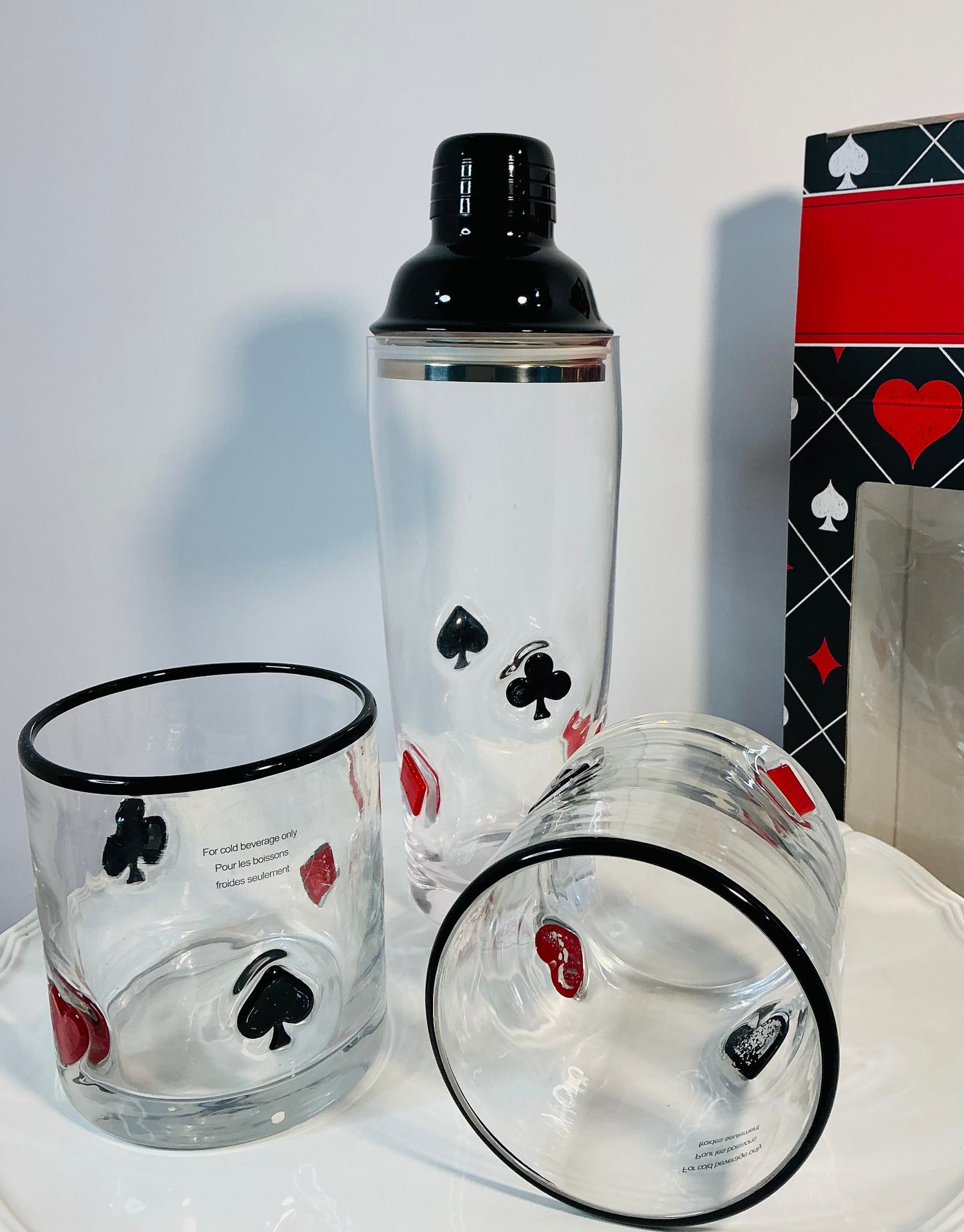 Anthropologie Dupe Poker Casino Set of Whiskey Glasses & Shaker