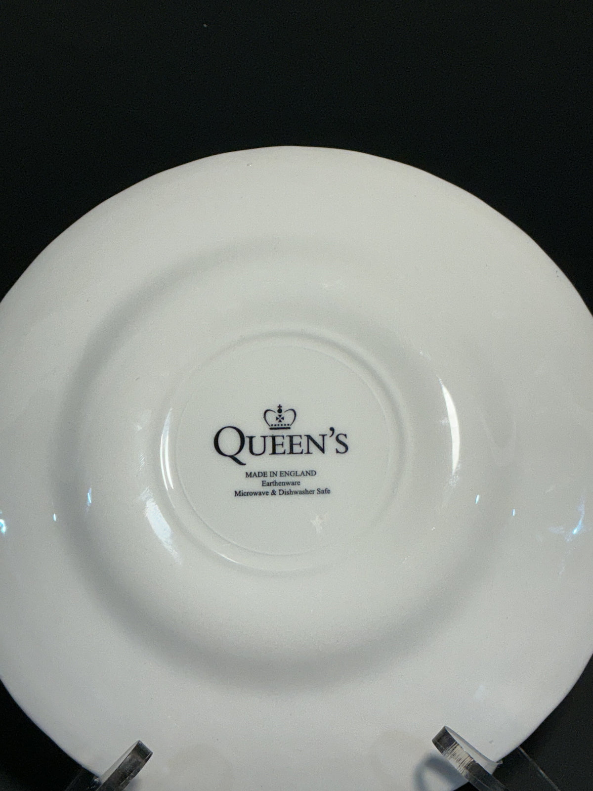 Queen’s Finlandia by Myofin/Churchill in staffordshier England from the  Georgian collection 8.5” Pasta/Soup Bowl