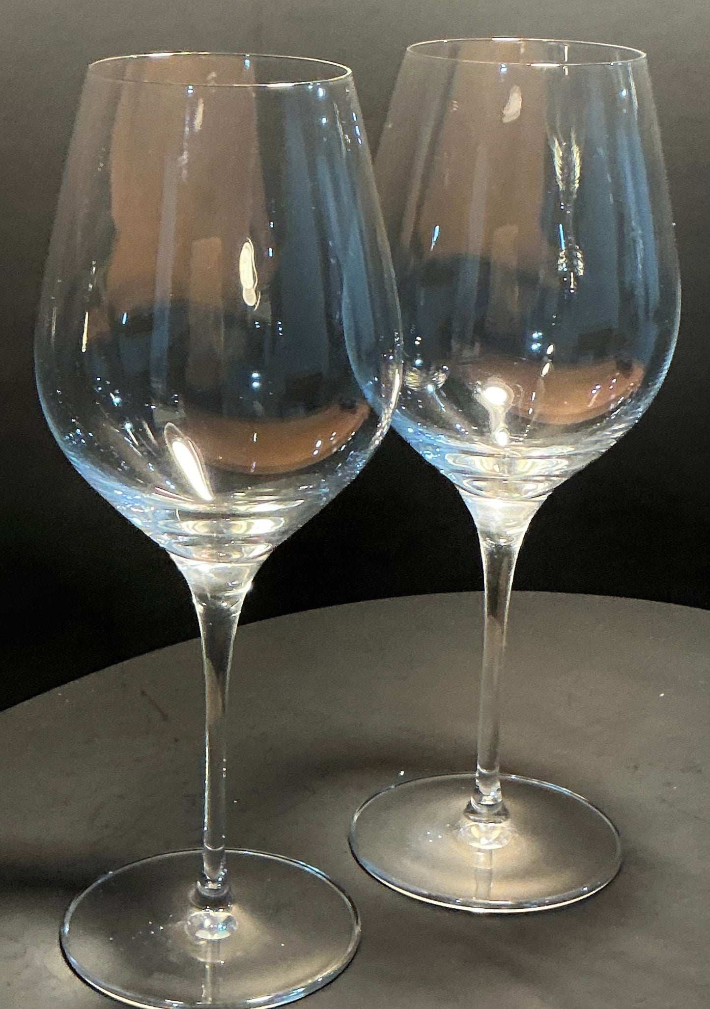 Stölzle Lausitz set of Two Bordeaux Wine Glasses 21 3/4oz H 10”, O4” Made in Germany