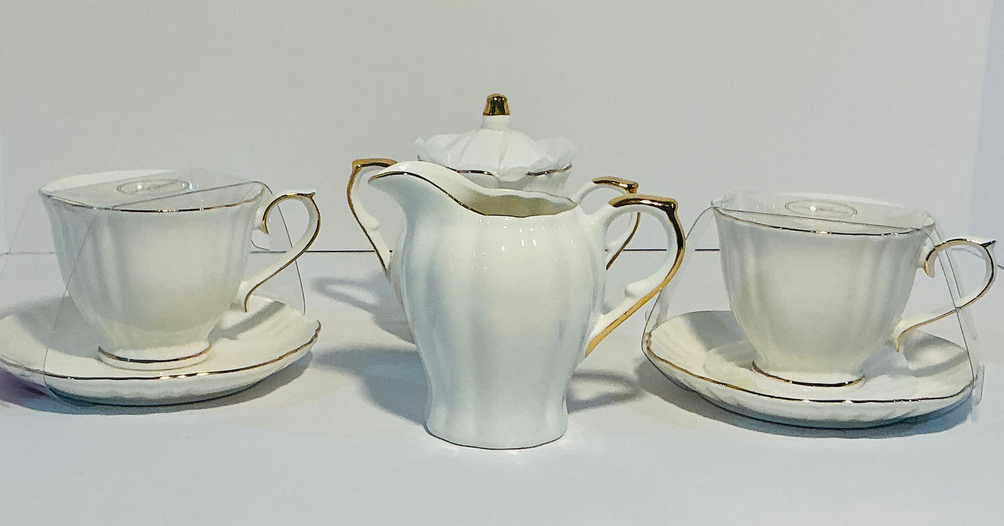 Grace’s Teaware Set of 2 Fine Porcelain Tea/Coffee cups & Saucers w/ creamer & sugar bowl