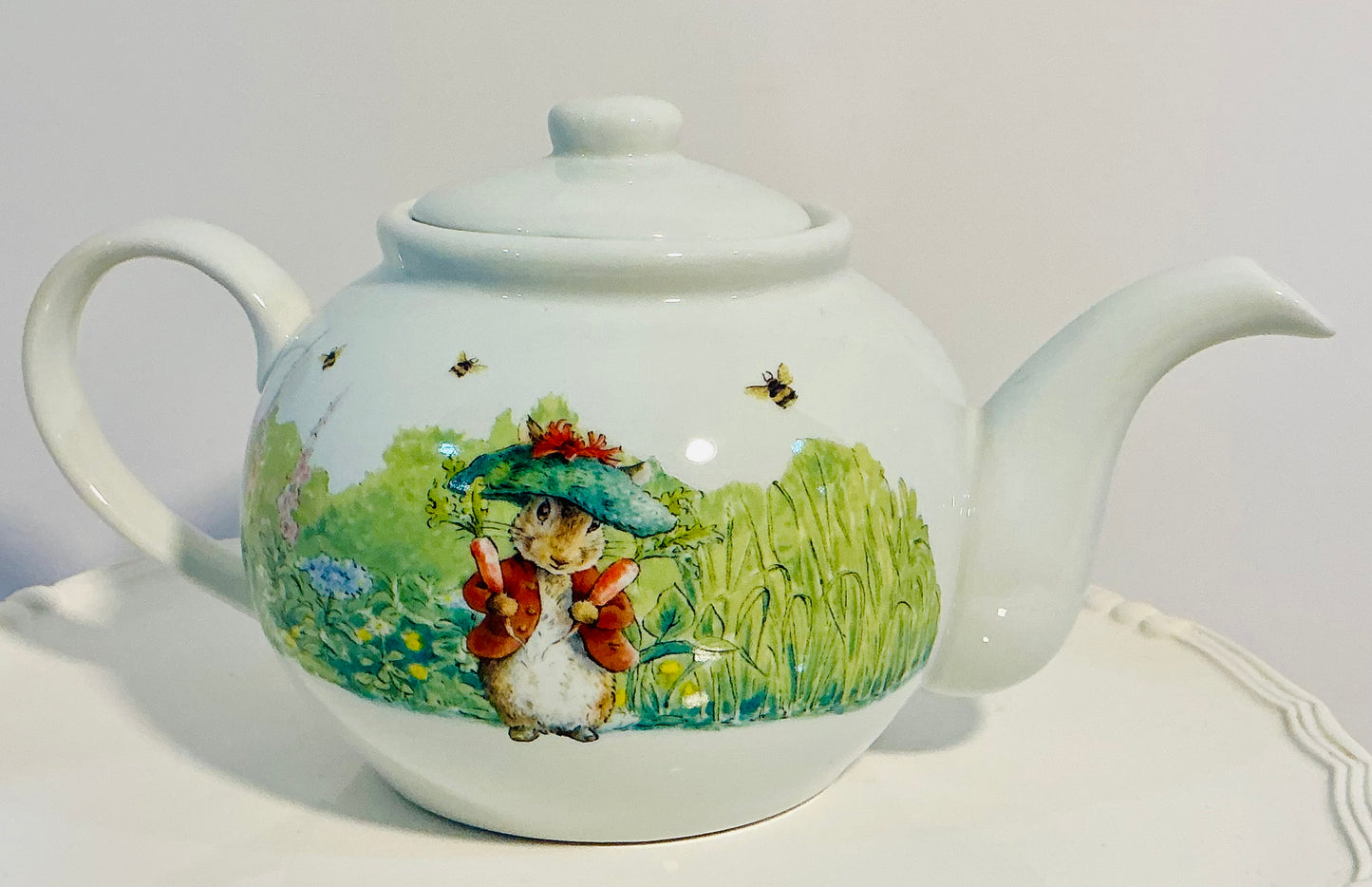 Beatrix Potter Peter Rabbit by Zrike Ceramic Teapot from “ In the Garden “ holds 4 cups , approximately 5.5” H, the world of Beatrix potter check my Peter rabbits collection of collectible items