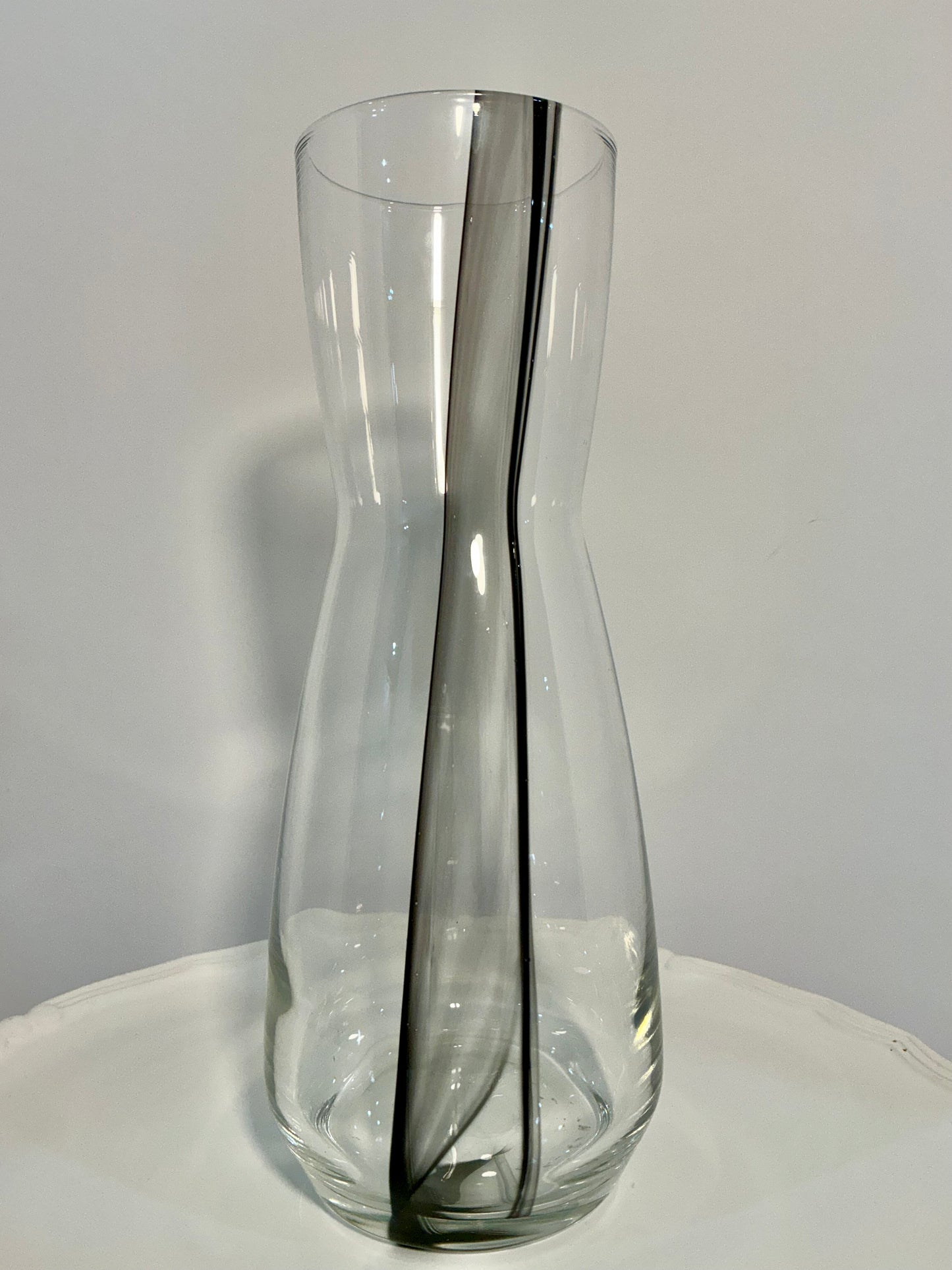 Royal Leedarm Ebony Decanter and Water Glass Set , characterized by a Unique Black Waves Design, carafe and 4 drinking glasses 12.5oz