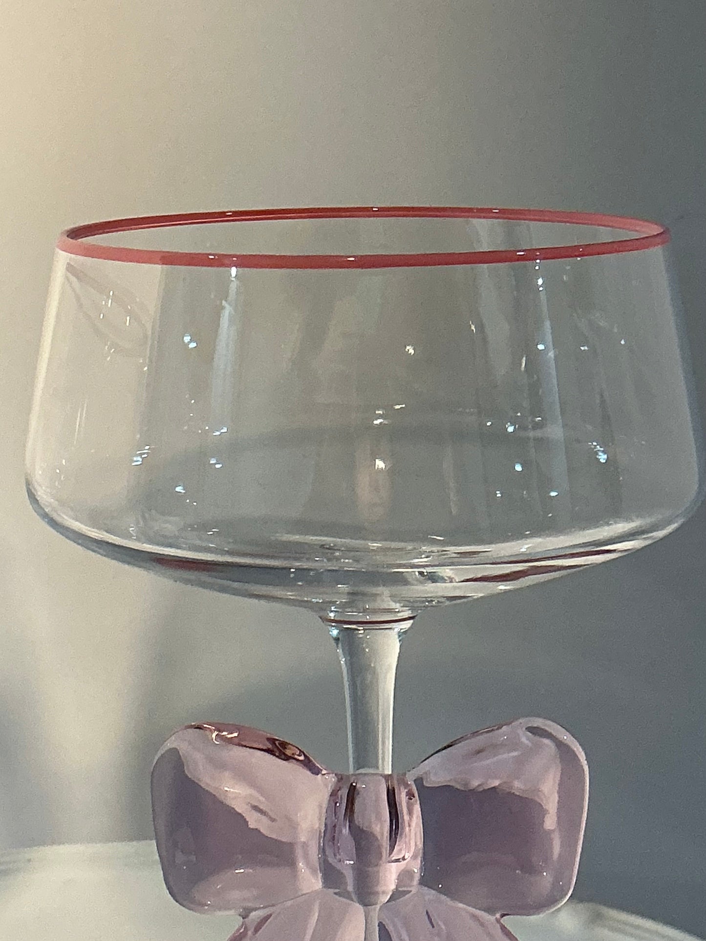 Set of 2 Coupe with Elegant Large Bow cocktail or Champagne Glasses 7” Tall