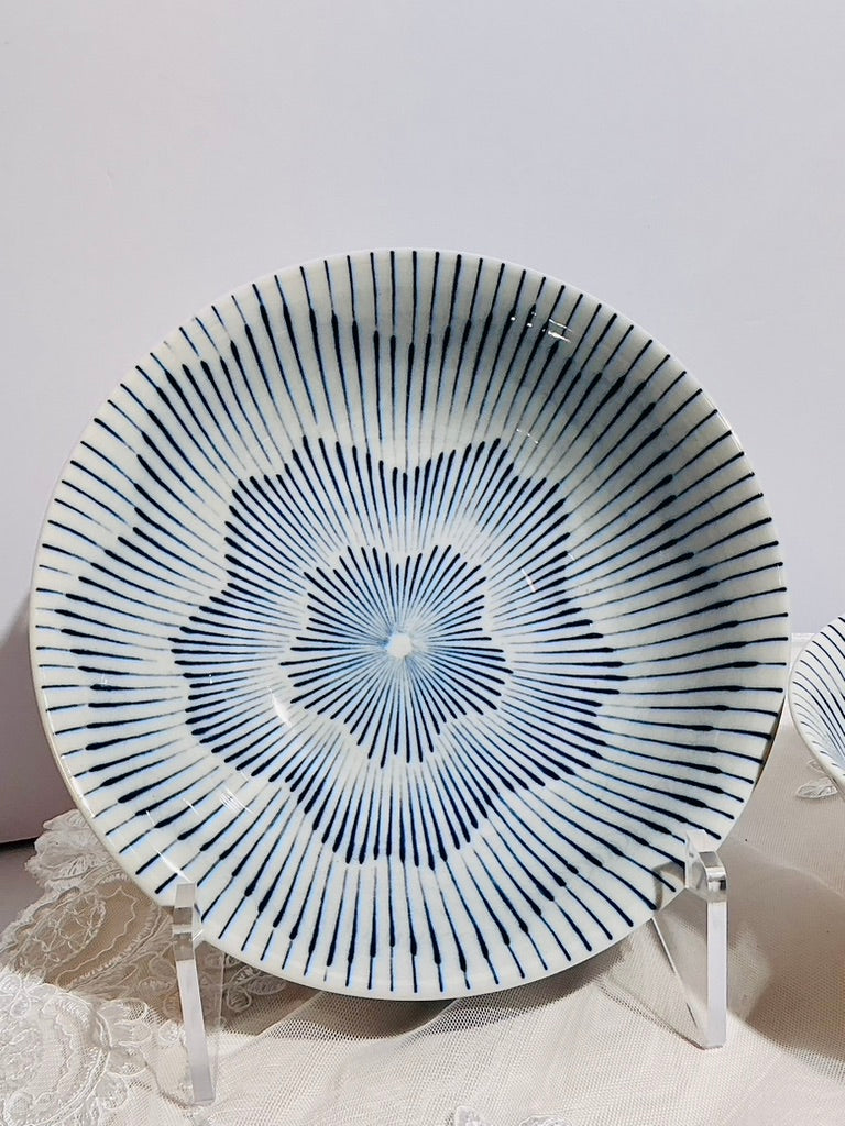 Japanese Tokusa Sunburst Stripe Ceramic Bowl Set of 2 with Chopsticks | 7.75" | Made in Japan