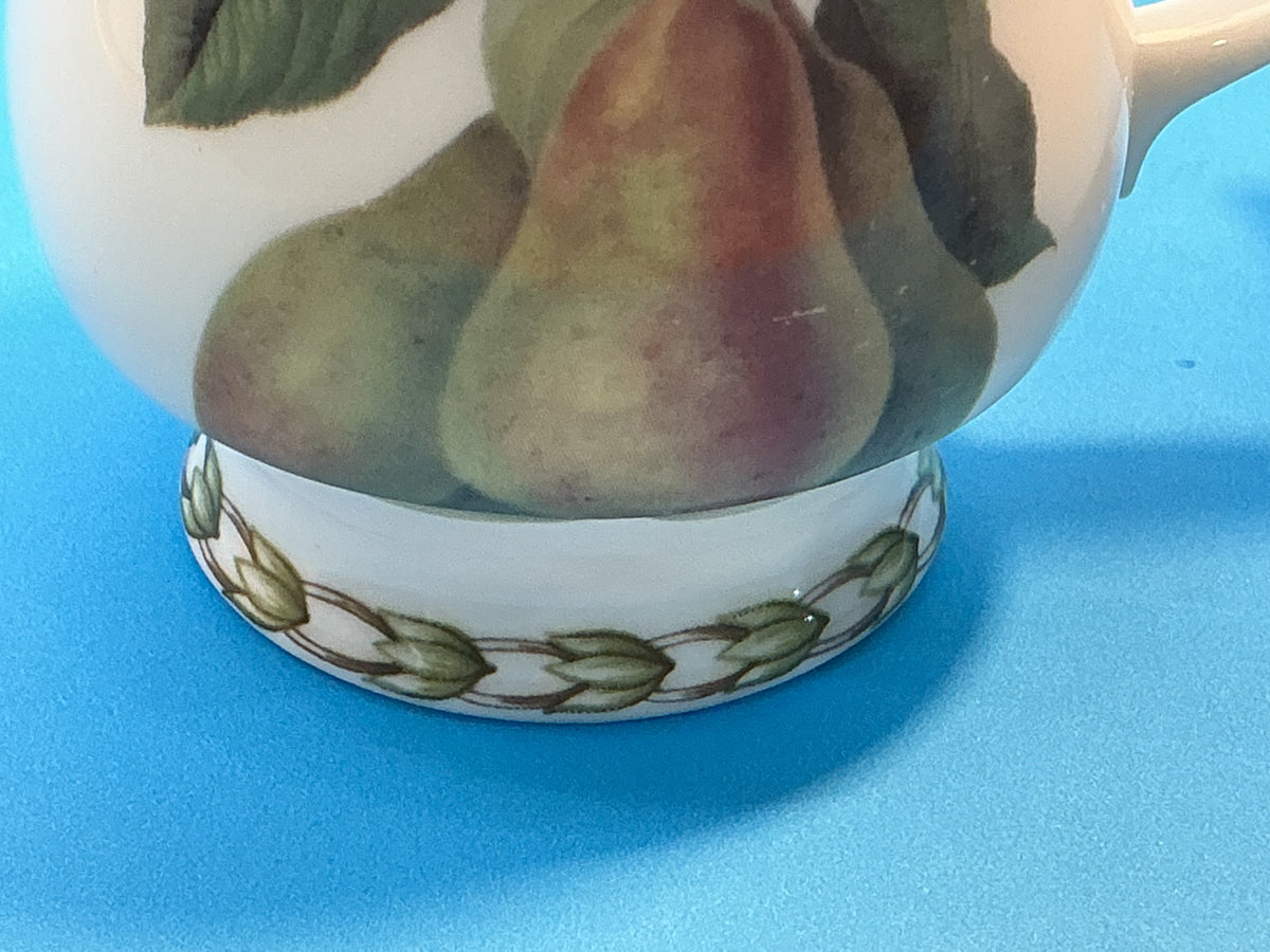 Queen’s vintage fine bone china hookers fruit set of 2 Mugs pear/apple