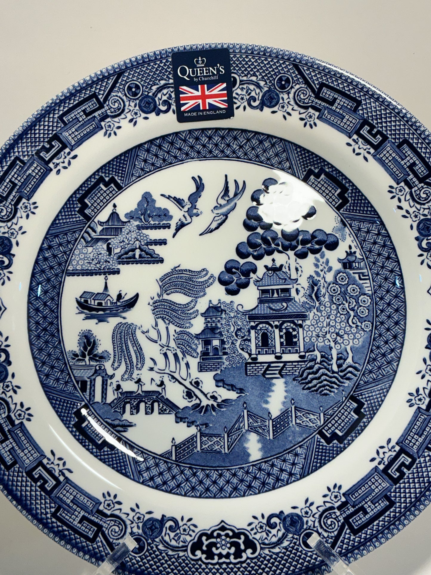 Queen’s by Churchill Blue Willow Pattern Dinner plate 10.5” Made in England