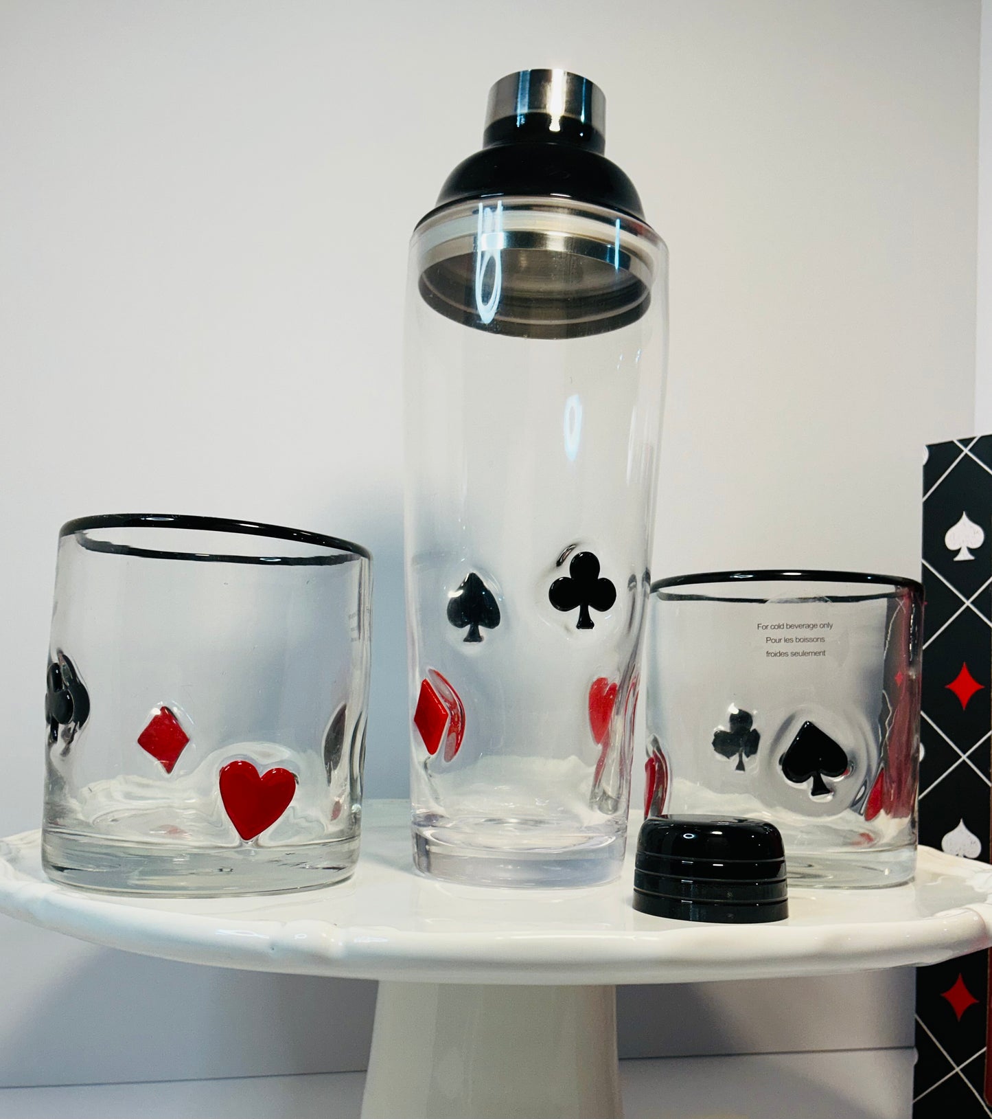 Anthropologie Dupe Poker Casino Set of Whiskey Glasses & Shaker