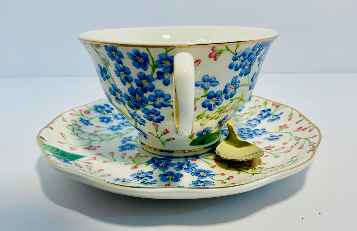 Grace’s Teaware Fine Porcelain 7 pcs Set Blue,Pink Floral