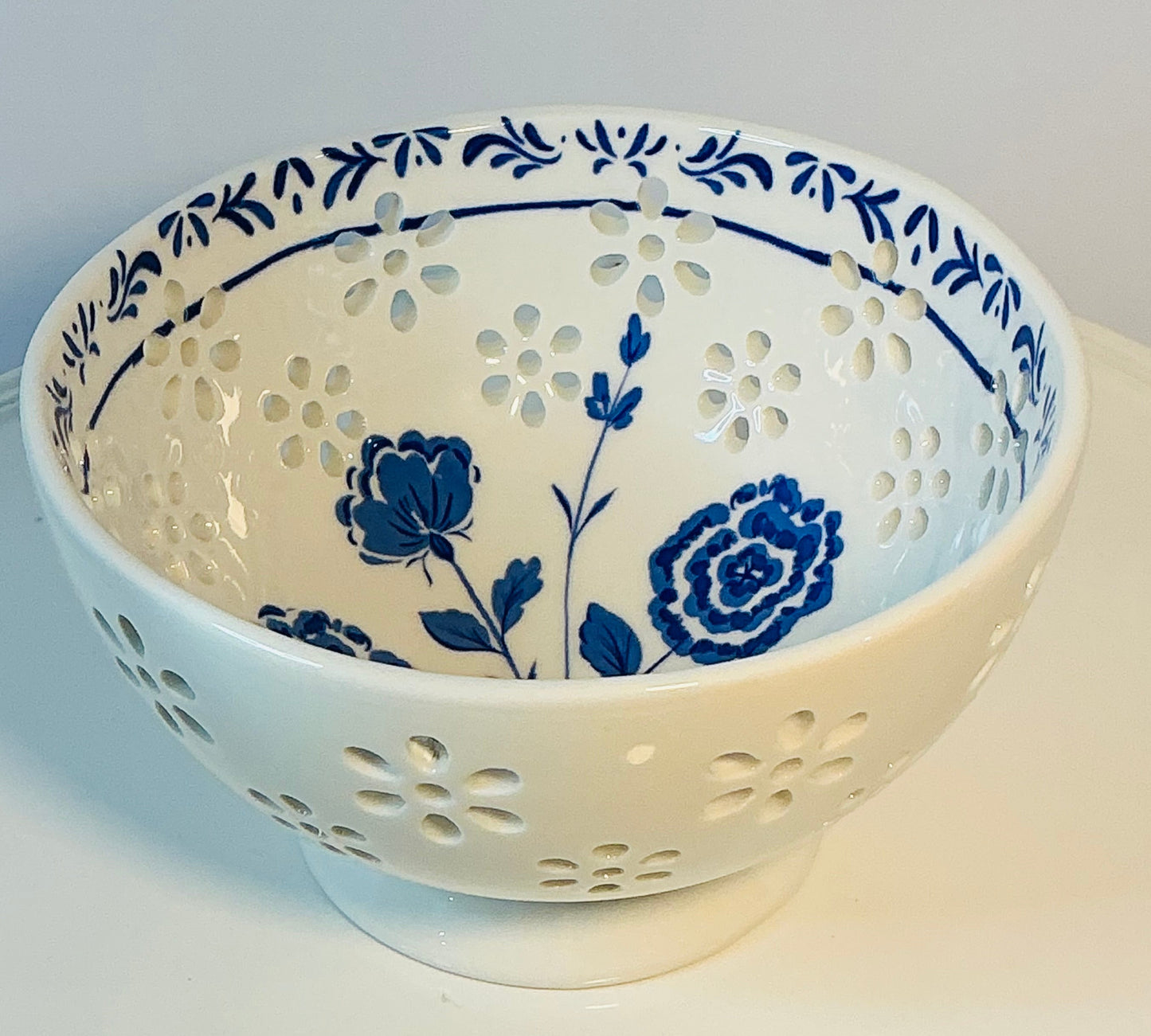 Prima Design Blue Floral Berry Bowl 6”x3.5”