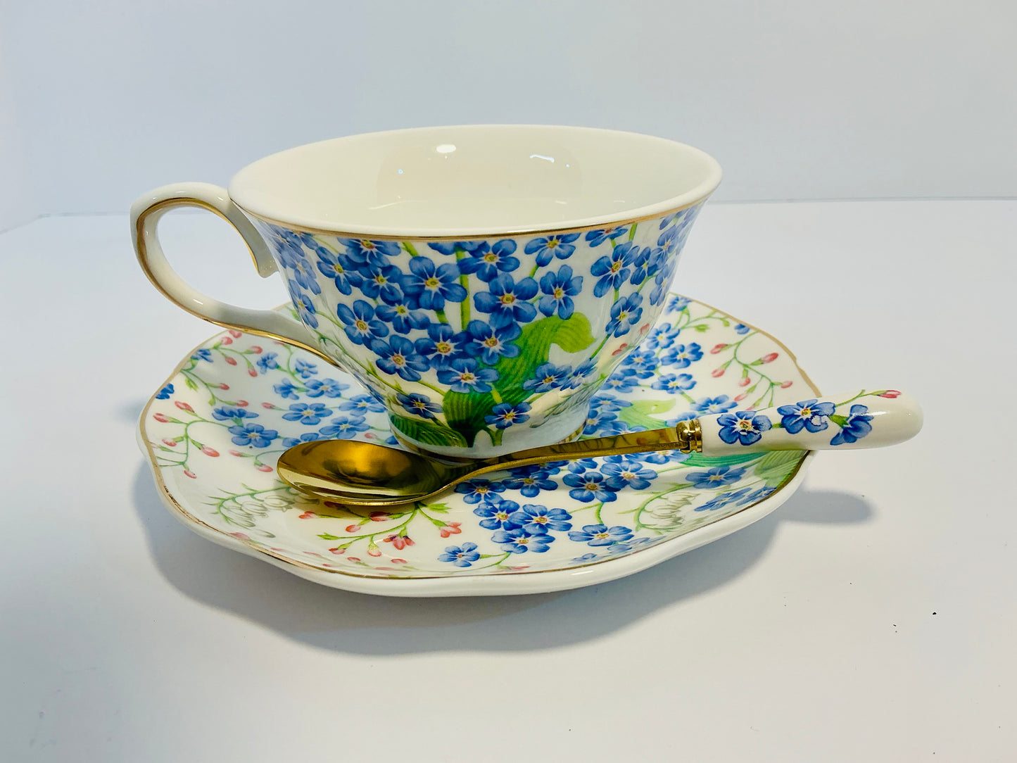 Grace’s Teaware Fine Porcelain 7 pcs Set Blue,Pink Floral