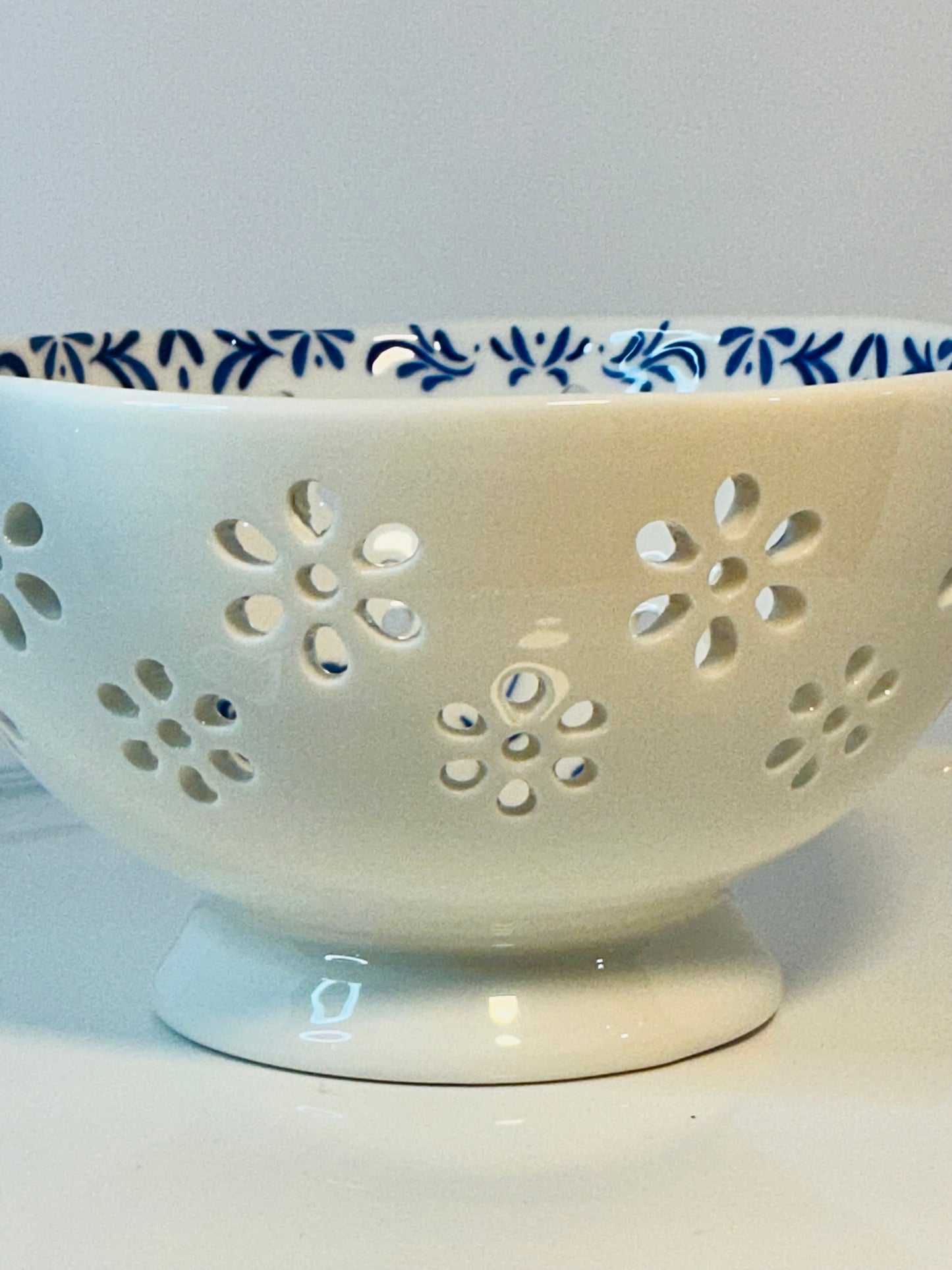 Prima Design Blue Floral Berry Bowl 6”x3.5”