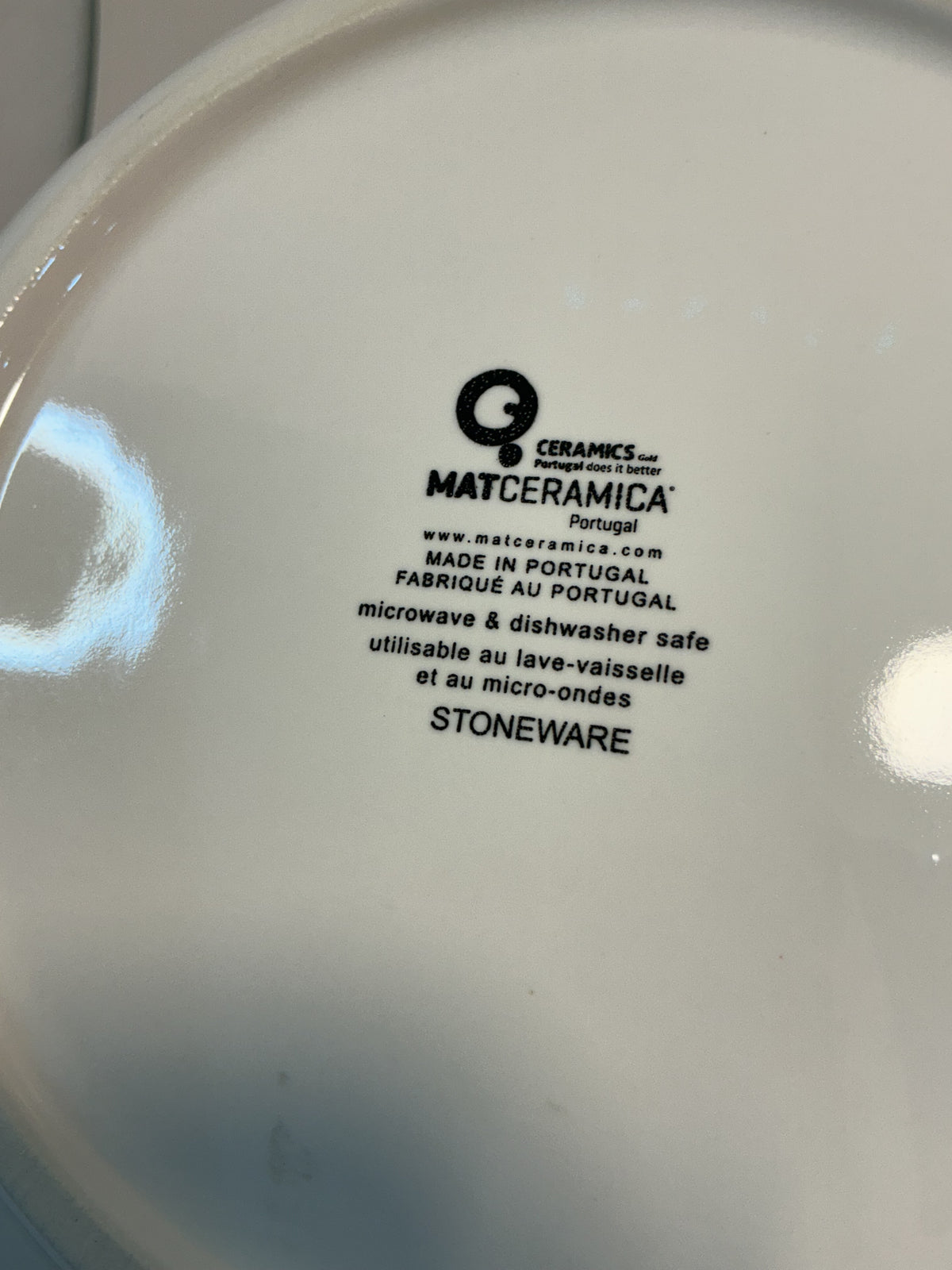 Matceramica Portugal Pink Dinner Bowl 8 7/8” and 1 3/4”